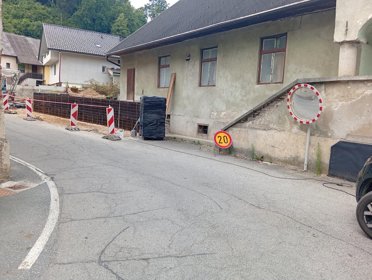 879538trško jedro sp. Muta